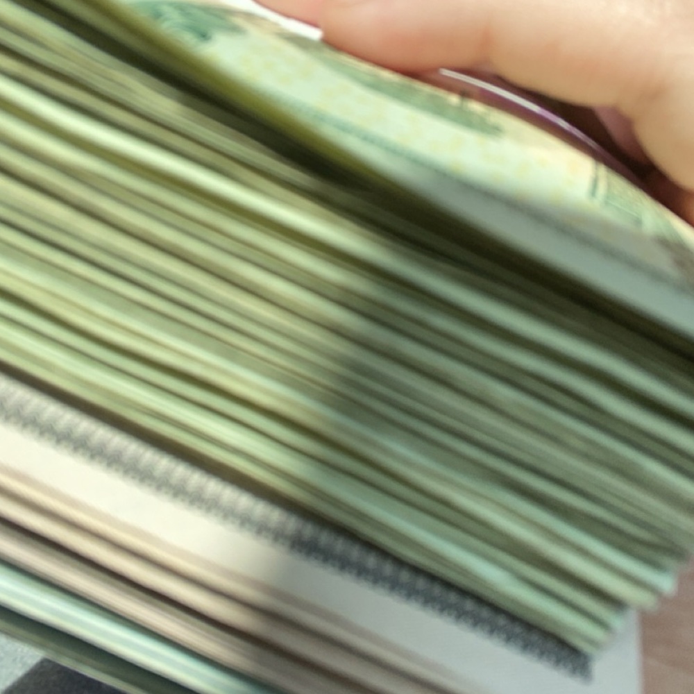 Meet your Posher, Zazaaa